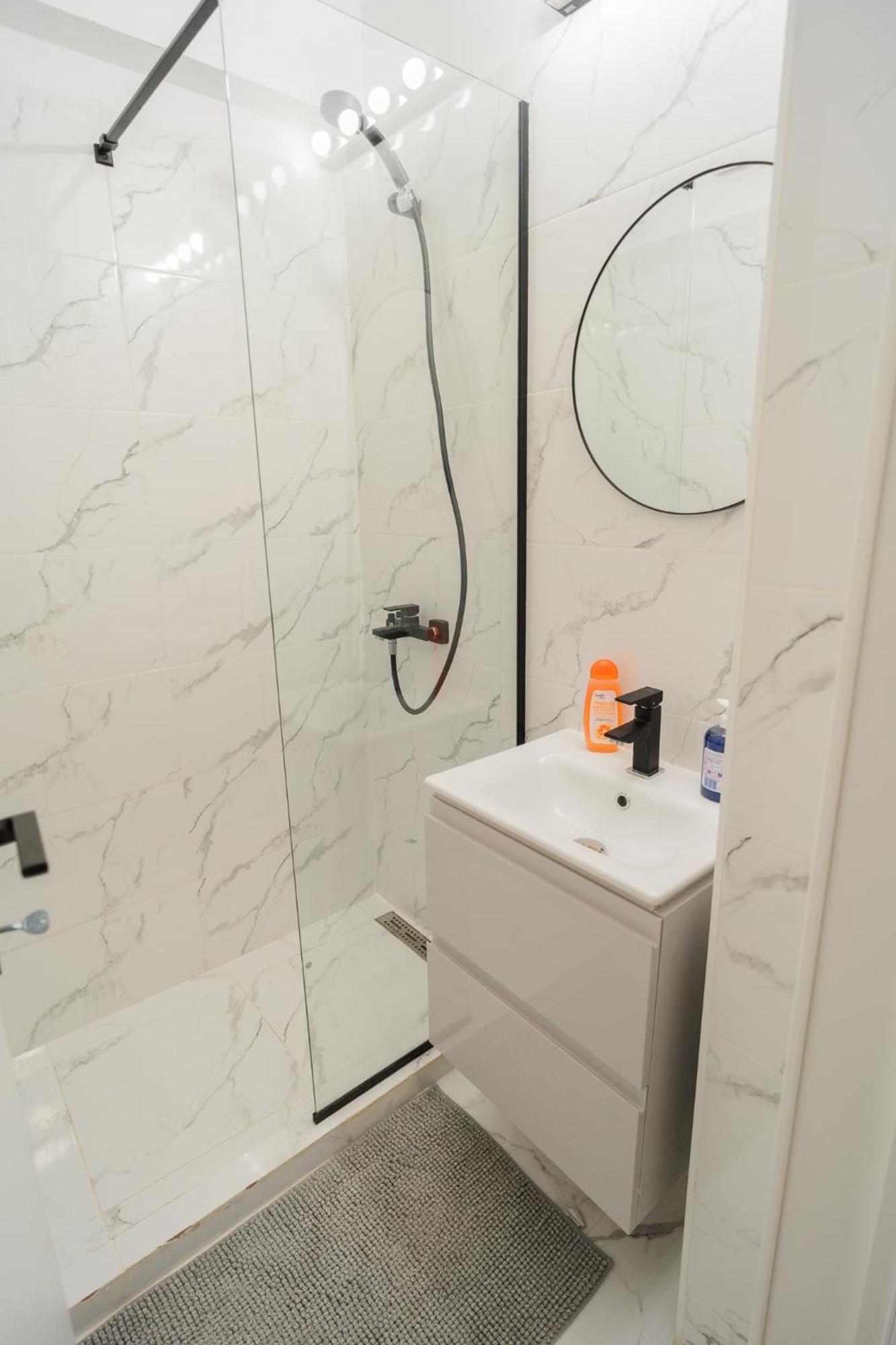 Apartmán Elegant Gem Victoriei Avenue Bukurešť Exteriér fotografie